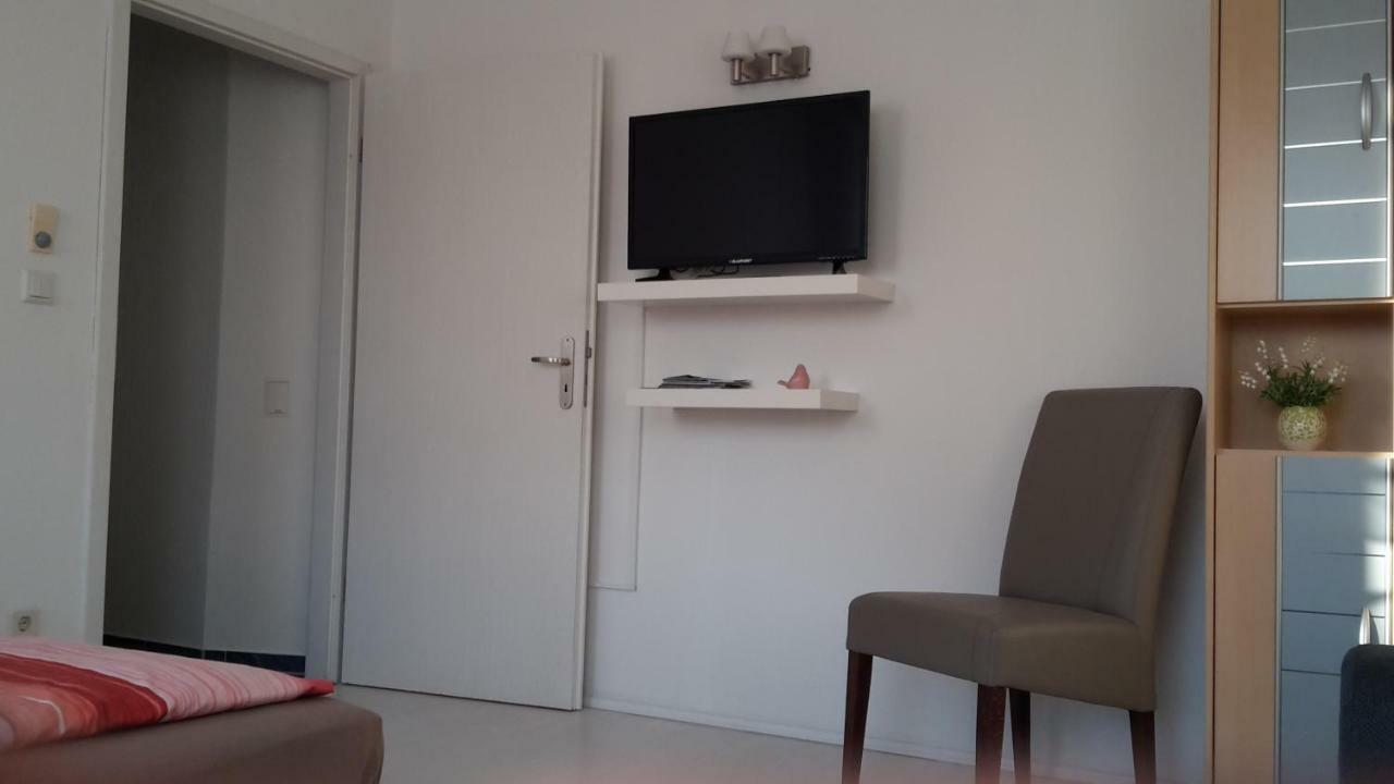 Ferienwohnung bis 4 Personen Chemnitz Exterior foto